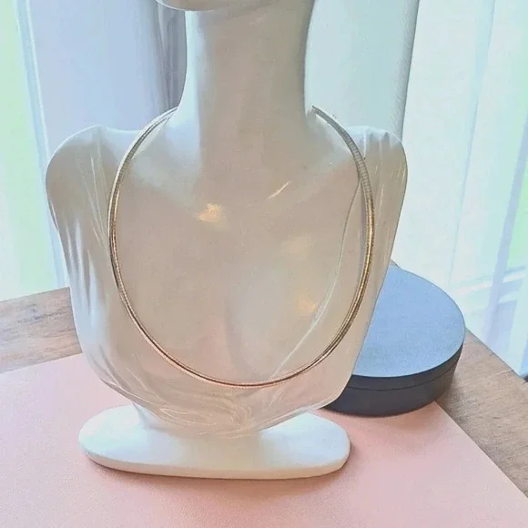 Omega Solid 925 Sterling Silver 18" Necklace (16.60g) 4mm. - Picture 3 of 4